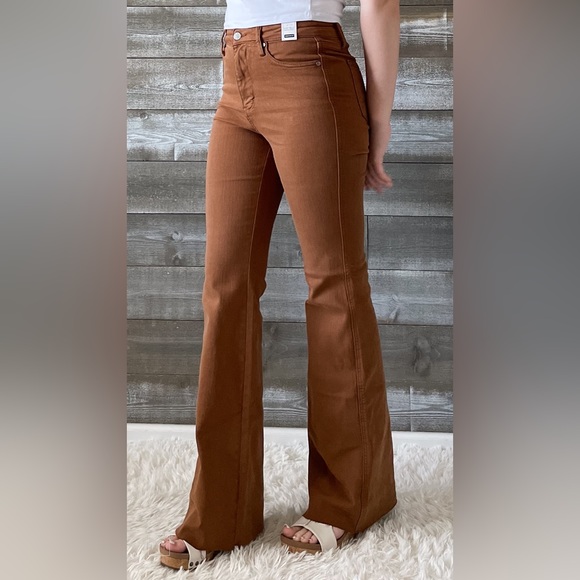 Judy Blue Garment Dyed Tummy Control Skinny Jeans